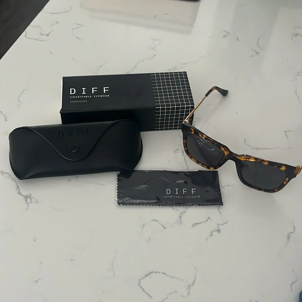 Diff sunglasses - Picture 7 of 8